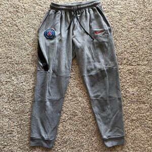 Nike Paris Joggers